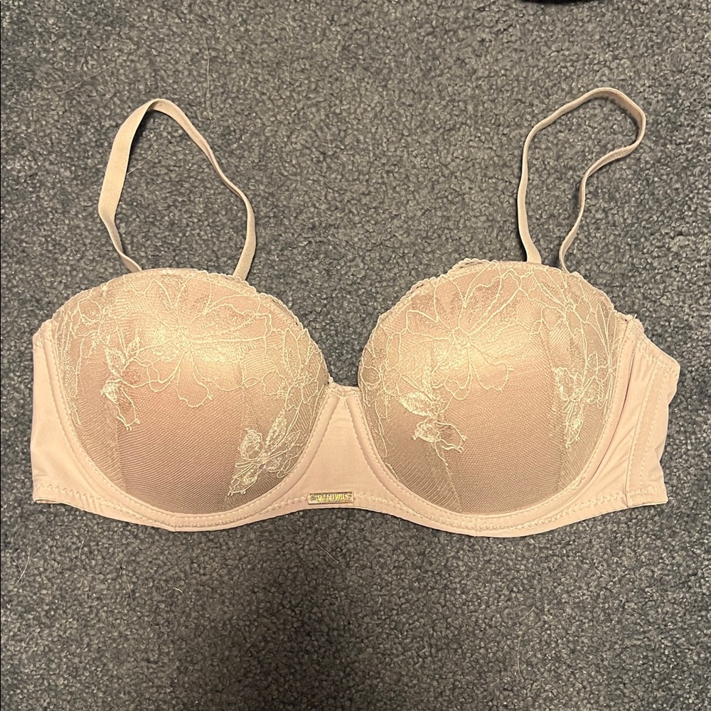 NWOT/Never Worn. Jason Wu Beige Lace Underwire Bra
